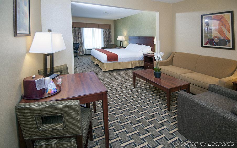 Holiday Inn Express Hotel & Suites Youngstown North-Warren/Niles By Ihg Værelse billede