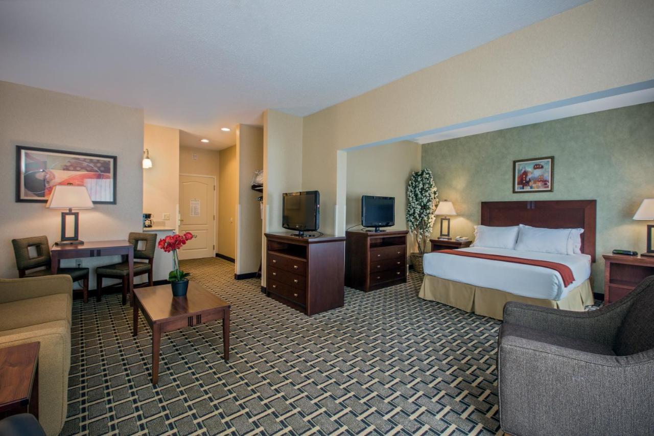Holiday Inn Express Hotel & Suites Youngstown North-Warren/Niles By Ihg Eksteriør billede